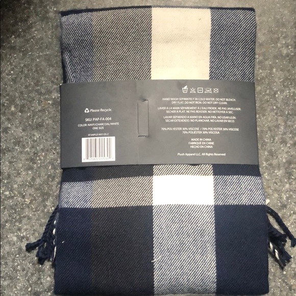 Plaid Scarf - Picture 2 of 3